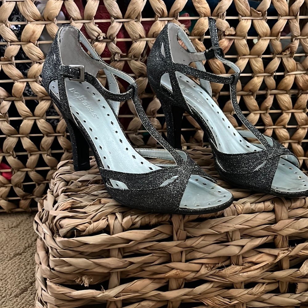 Gray sparkling heels